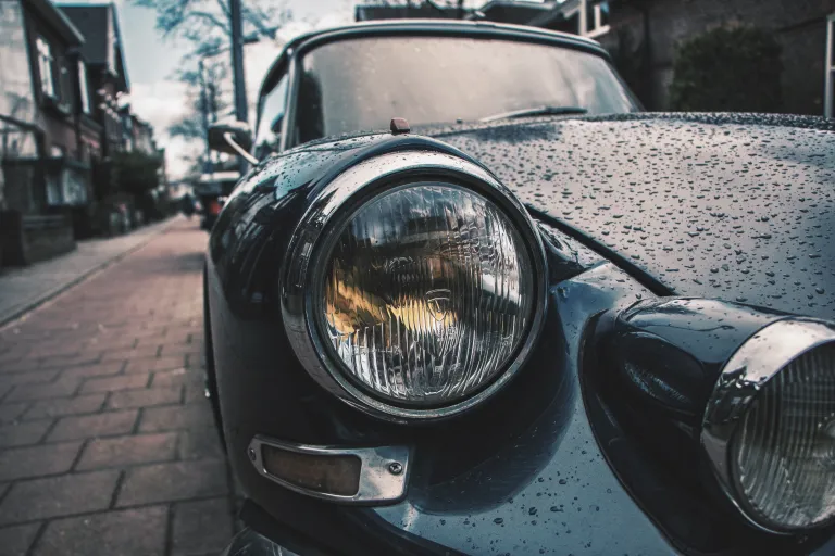 Auto von vorne